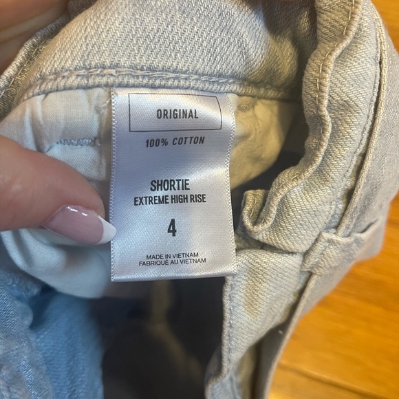 Express High Rise Shorts - Picture 4 of 4